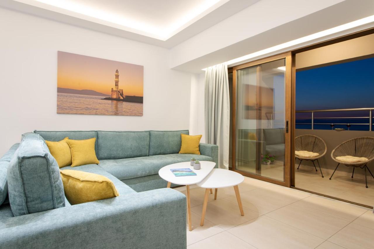 Overview Chania With Sea View And Amazing Sunset Bagian luar foto