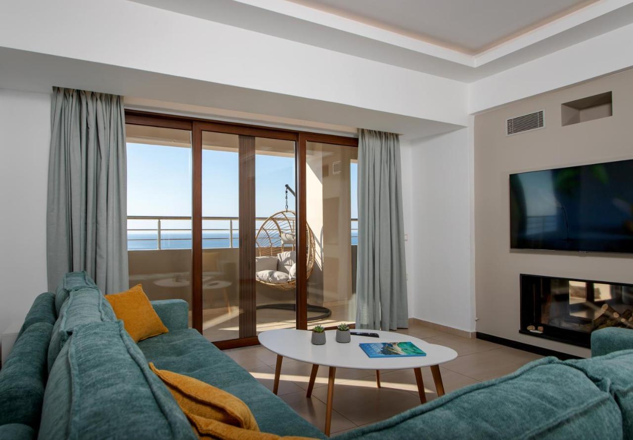 Overview Chania With Sea View And Amazing Sunset Bagian luar foto